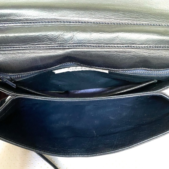 Bergdooff Goodman quilted flap bag(navy - Picture 8 of 15